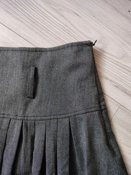 Damska spódnica  M ZARA