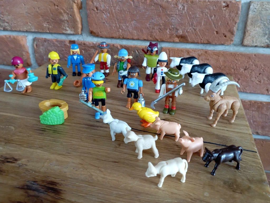 PLAYMOBIL figurki ludziki zwierzęta 24 sztuki