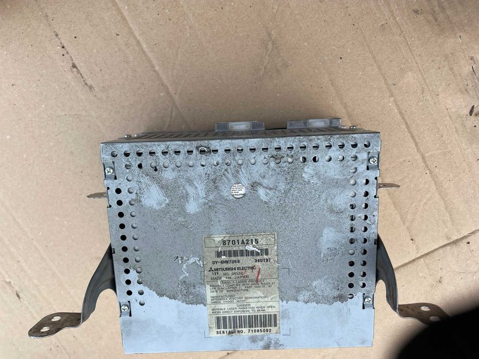 OUTLANDER II C-CROSSER 4007 radio radioodtwarzacz