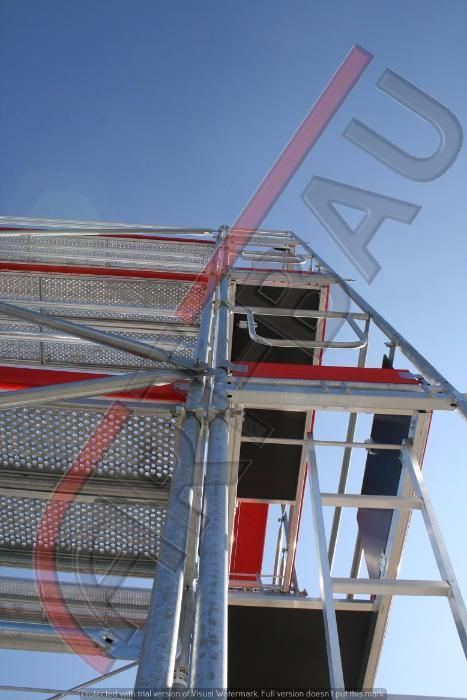 Rusztowanie Rusztowania typu Plettac sprzedam tanio 100 m2