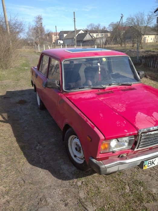 Продам авто ваз2107