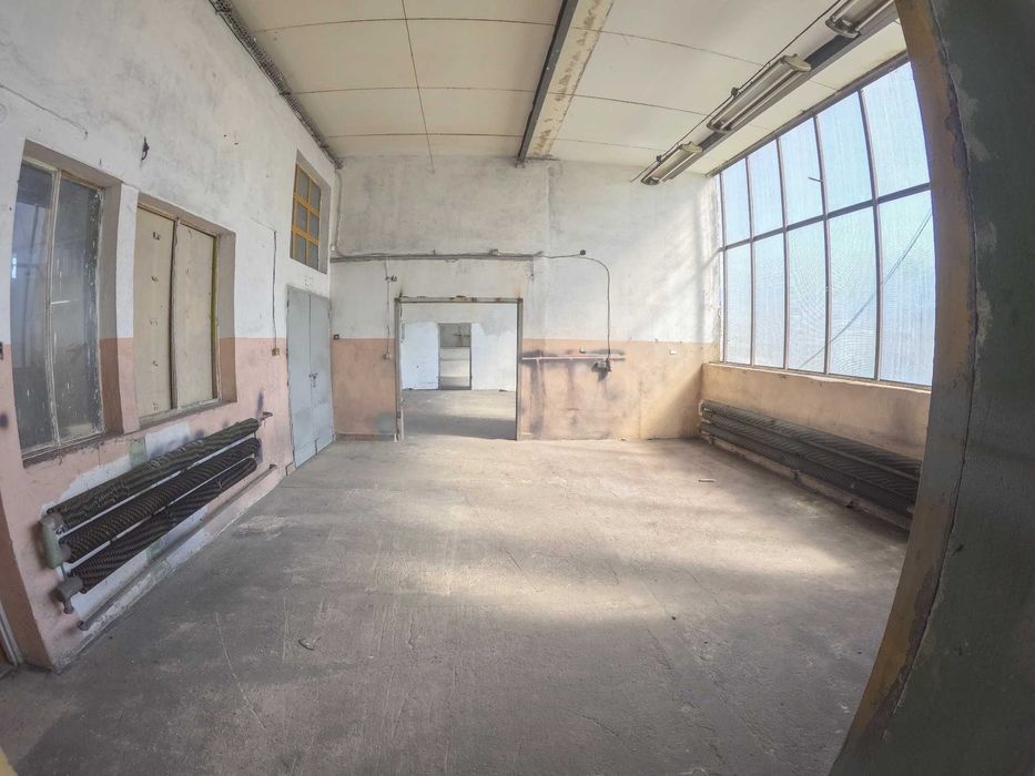 Powierzchnia produkcyjno-magazynowa do wynajęcia.