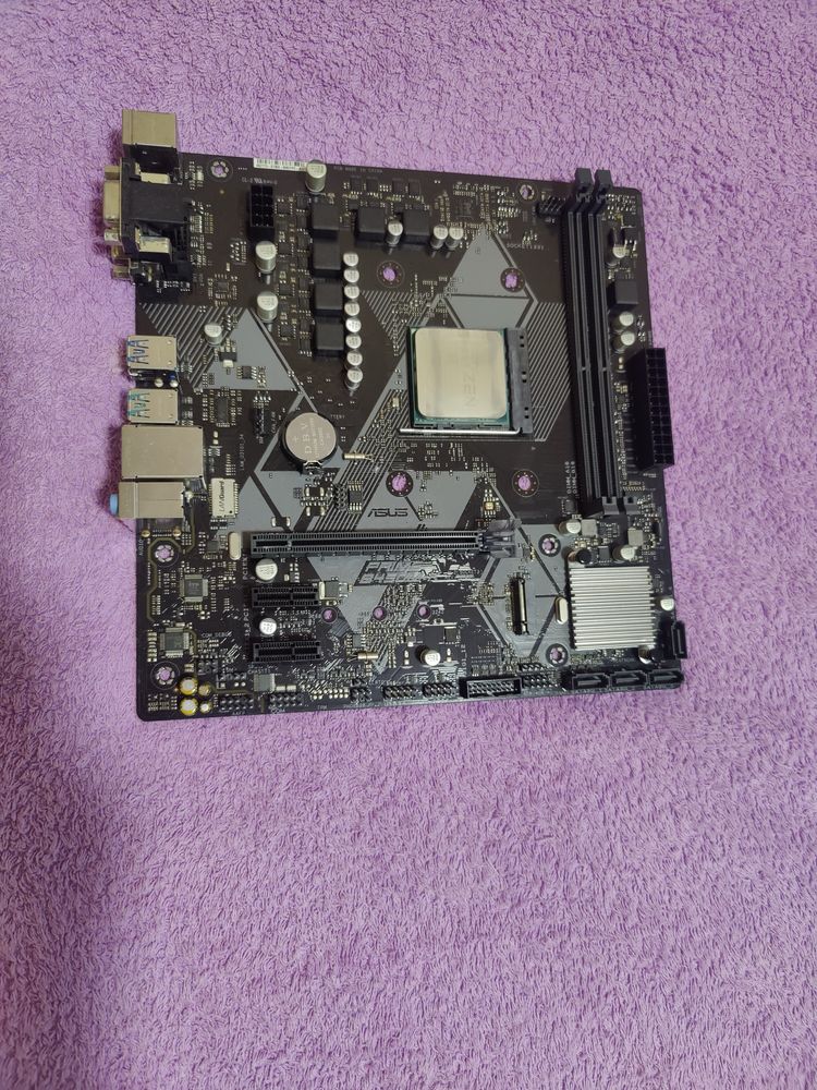 Процесор Ryzen 7 1700, материнська плата prime b450m-k, оперативка