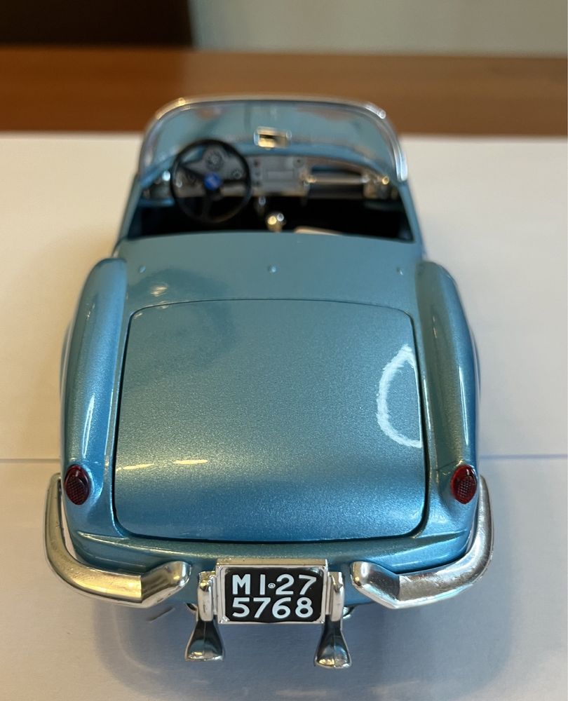 Burago - Lancia Aurelia B24 Spider (1955) 1:18 Azul - Diecast