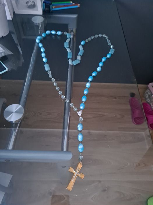 Piękny duży błękitny rózaniec, ręcznie robiony