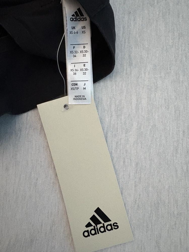 Топ Бра новий Adidas оригінал з підкладкою