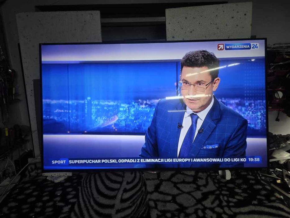 TV LED LG 60 cali 4K-UHD Smart wi-fi - dvbt2-hevc