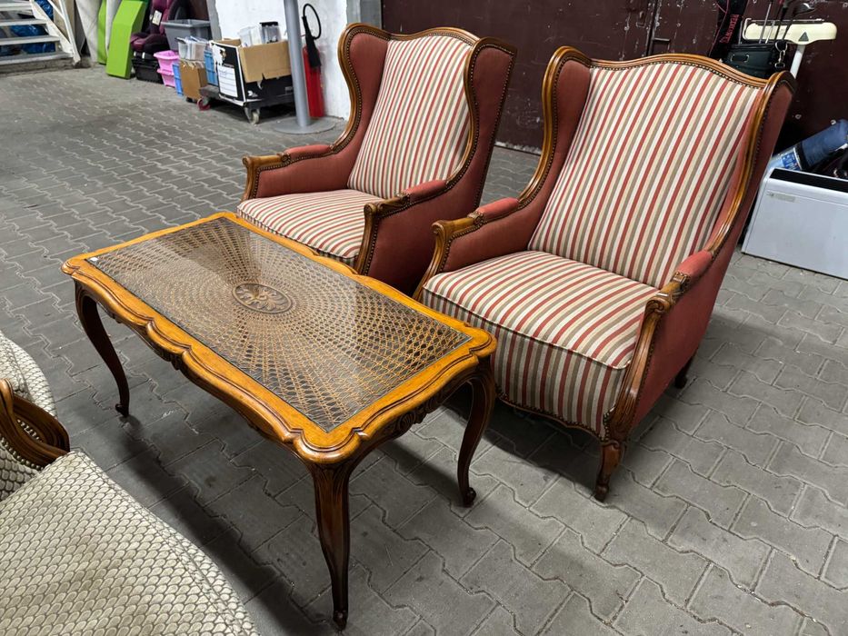 Fotele drewniane fotel Ludwik fotel uszak zestaw foteli opcje