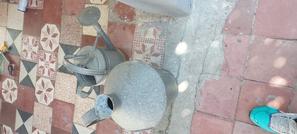 Vendo  aspirador de cinzas e 2 cantaros
