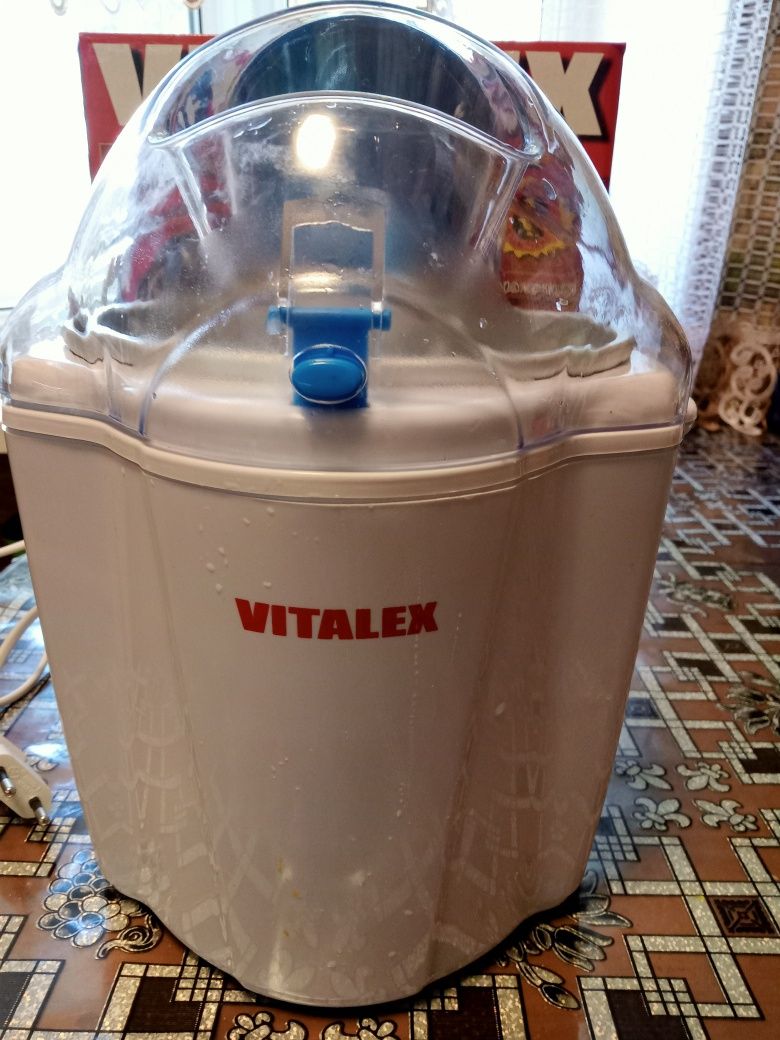 Морожениця VITALEX VT5901