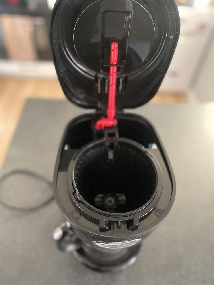 Ekspres przelewowy RUSSELL HOBBS
