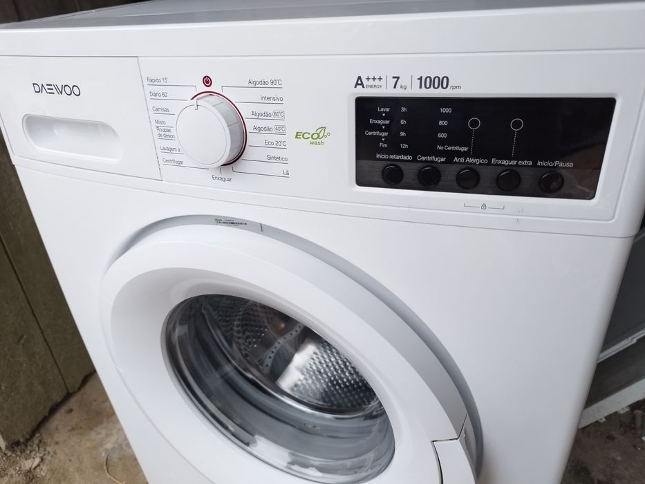Máquina de lavar roupa