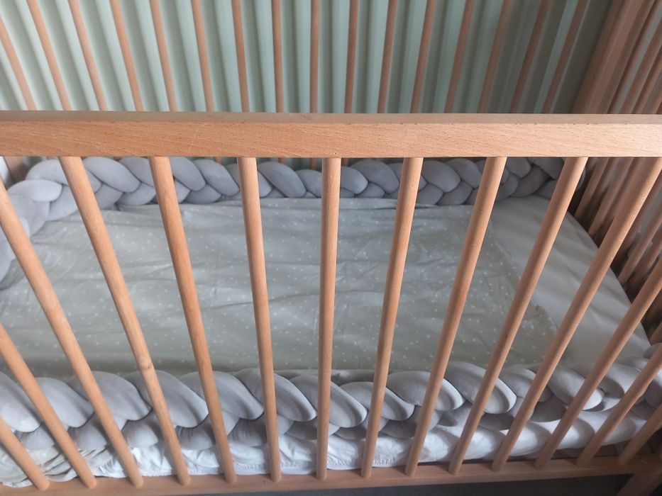 2 berços IKEA sniglar