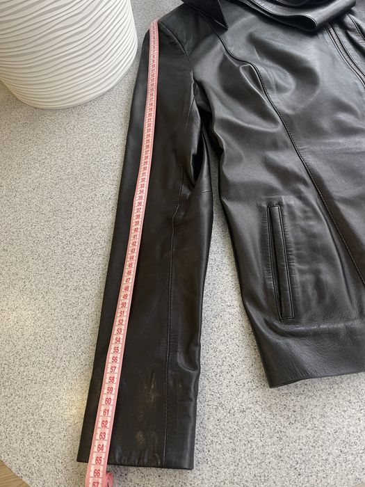 Шкіряна куртка жіноча (розмір xs-s)