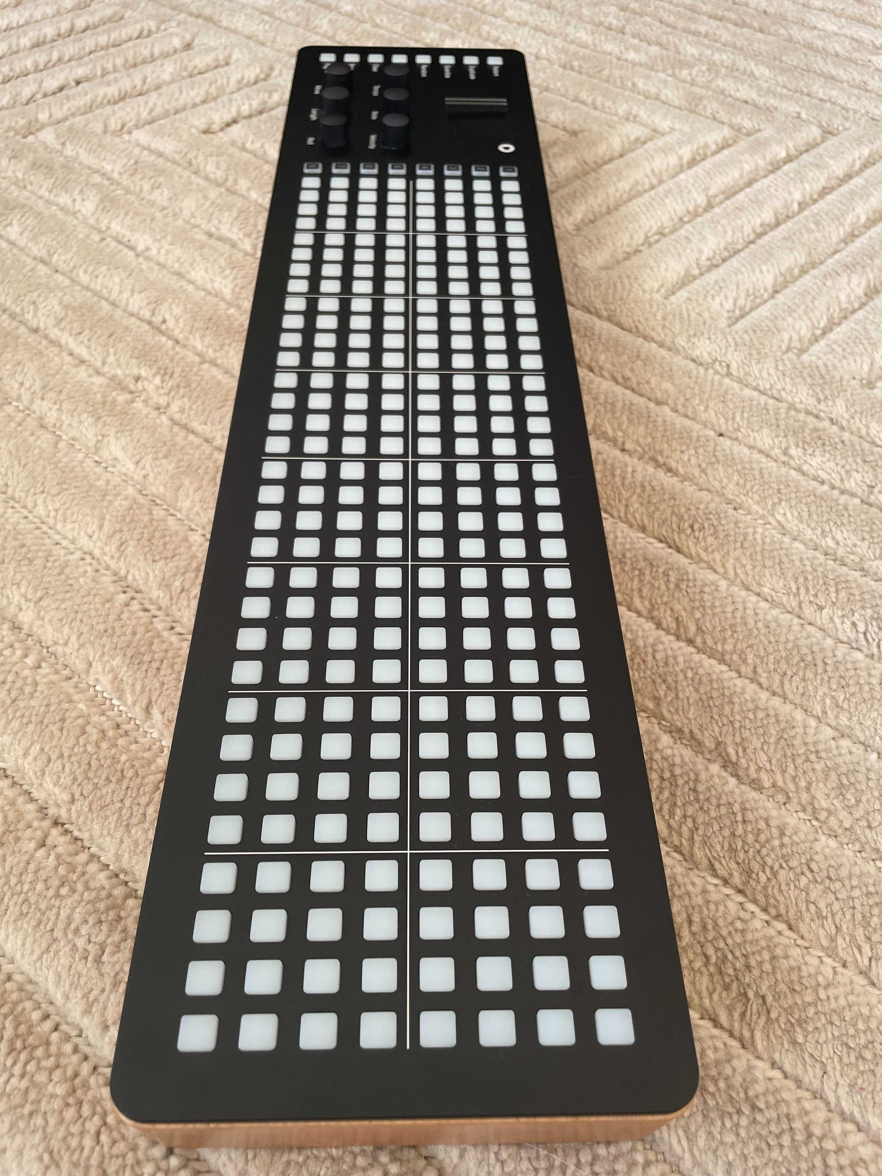 Polyend Seq - sekwencer MIDI, nowy