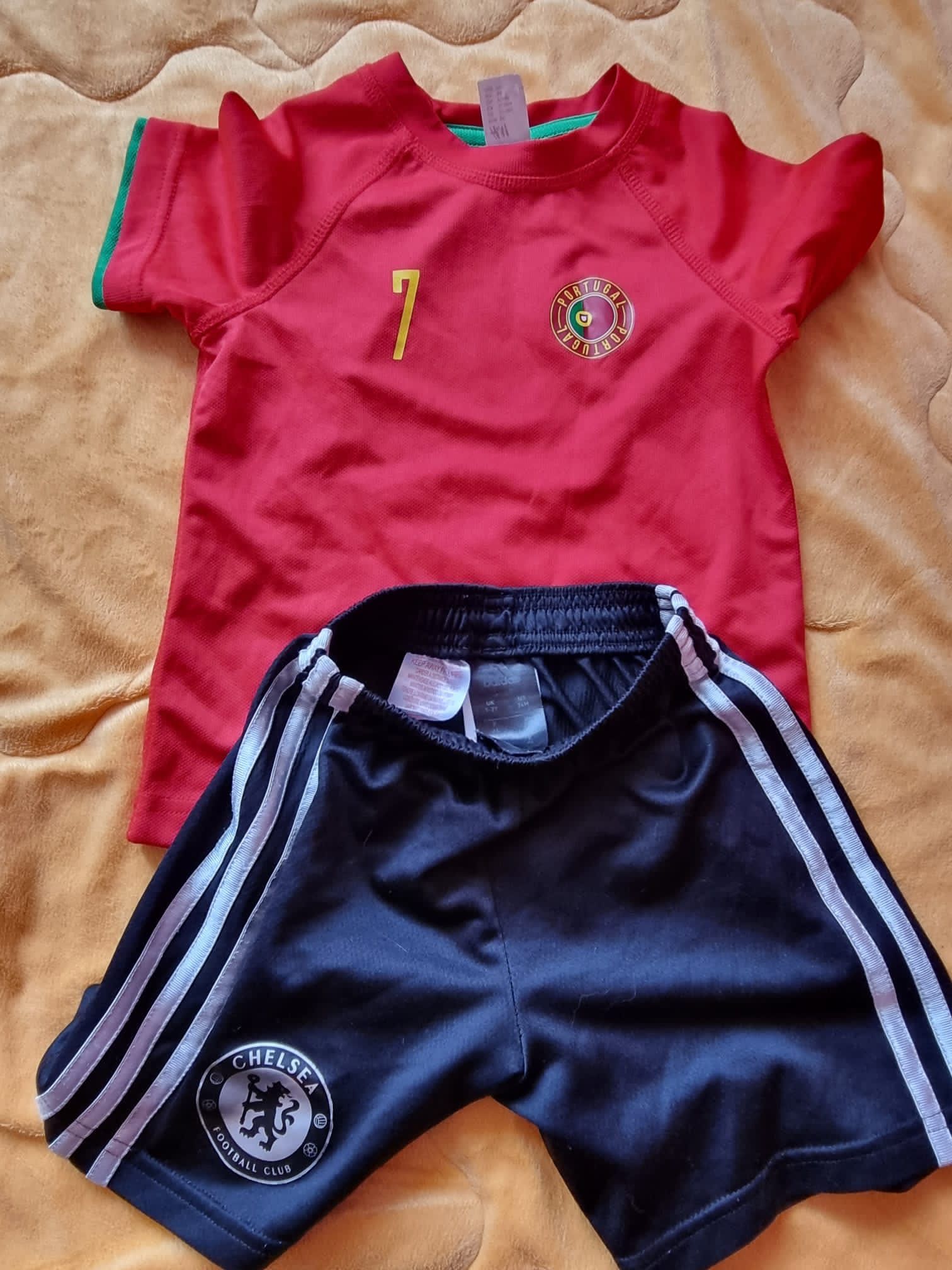 Strój małego sportowca r.86 koszulka hm i spodenki adidas 30zł.