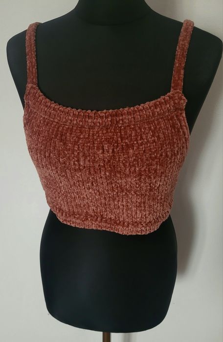 Nowy śliczny top na ramiaczkach wzór sweterkowy przyjemny w dotyku