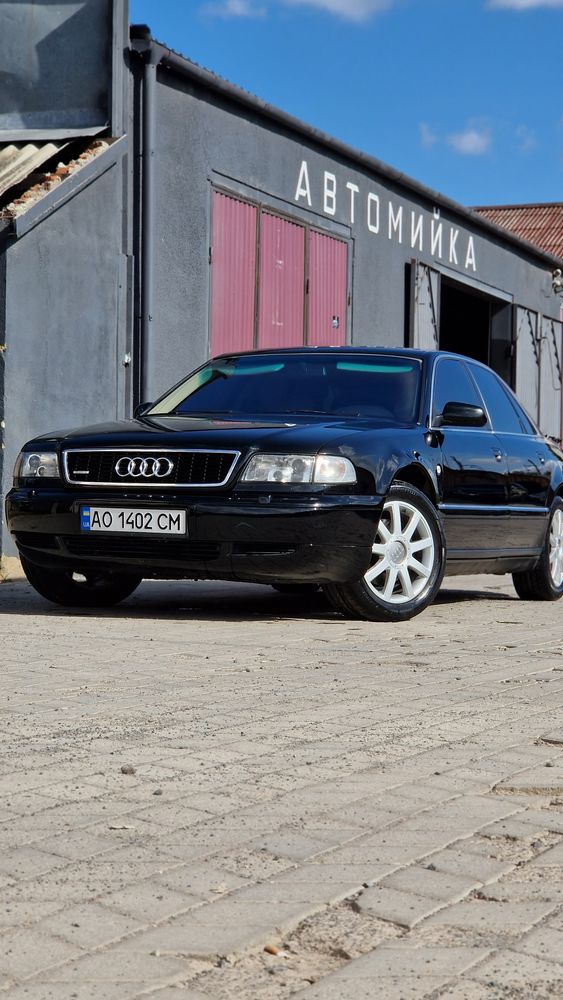 Audi A8 D2 1995р