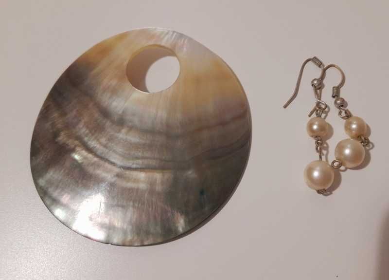 Zestaw wakacyjny morski zawieszka wisiorek MUSZLA + kolczyki perłowe