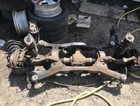 Балка подрамник Subaru Outback ступіца супорт тяга ричаг Субару Аутбек