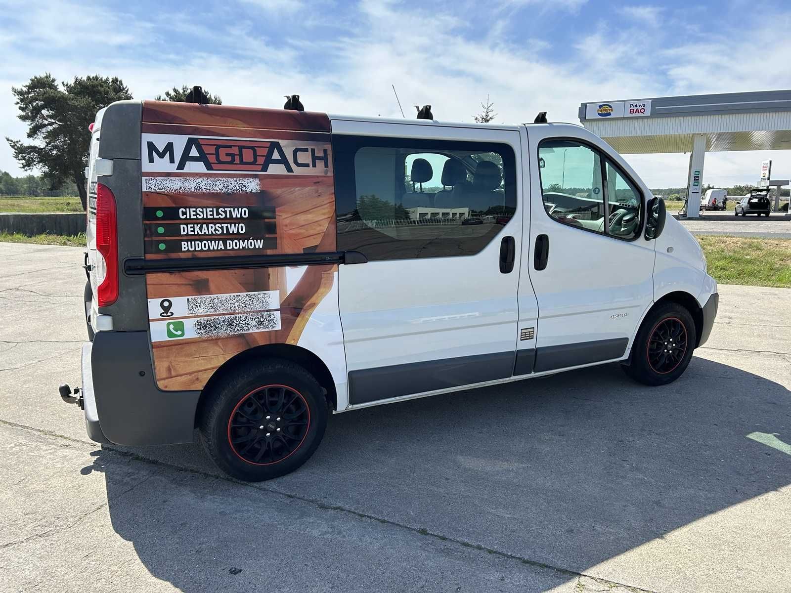 Renault Trafic 2,0 DCI brygadówka VAT 23% 6 osobowy klima