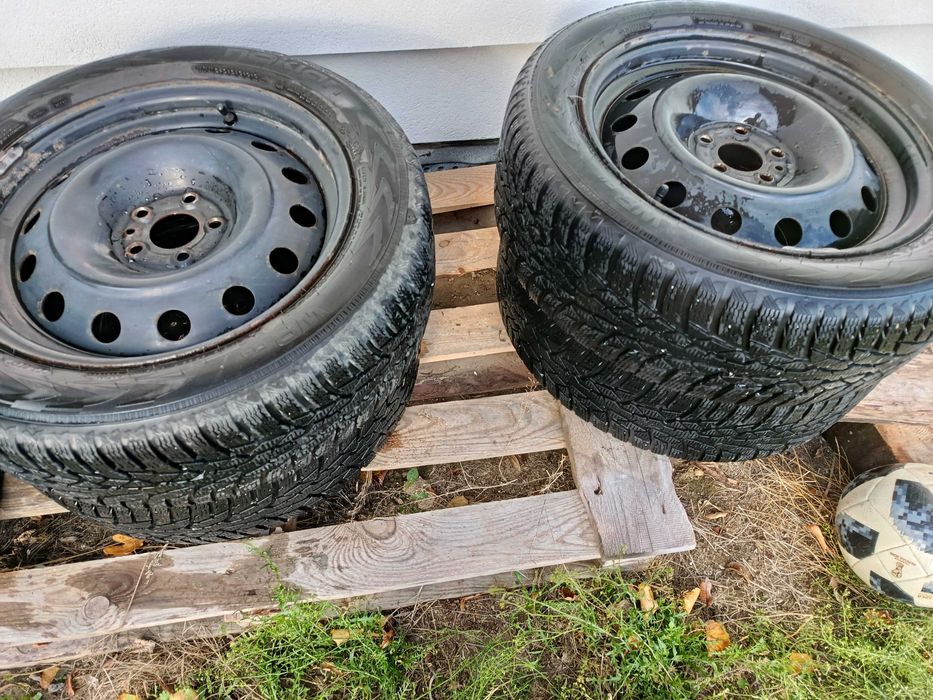 Koła fiat500L 205/55R16 felgi stalowe opony zimowe komplet 4sztuki