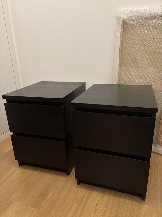 Mesa de cabeceira IKEA