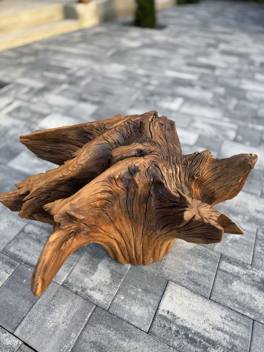 Столик з натурального дерева