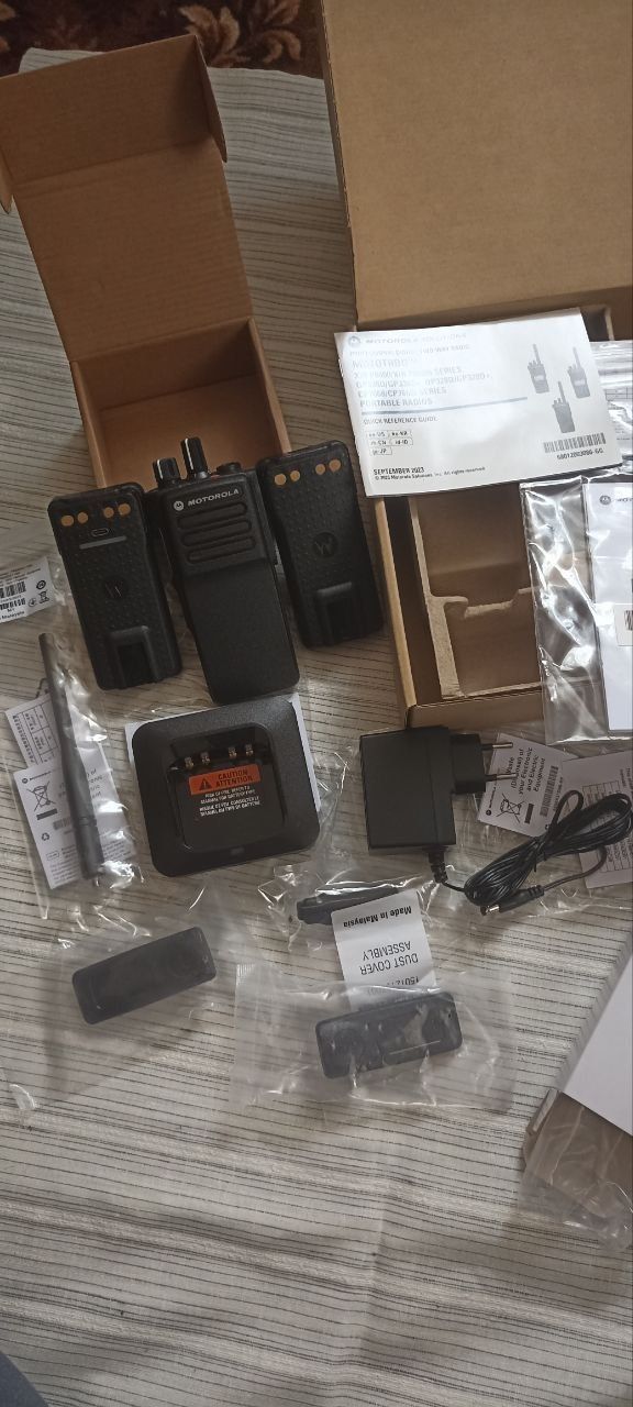 Радіостанція MOTOROLA DP4400e