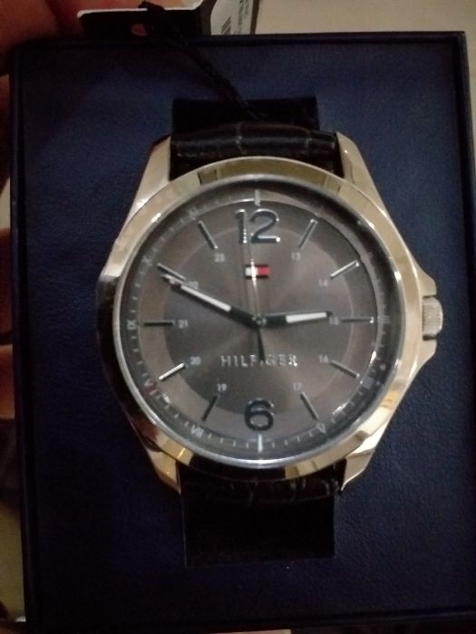 zegarek Tommy hilfiger Orginalny!!!