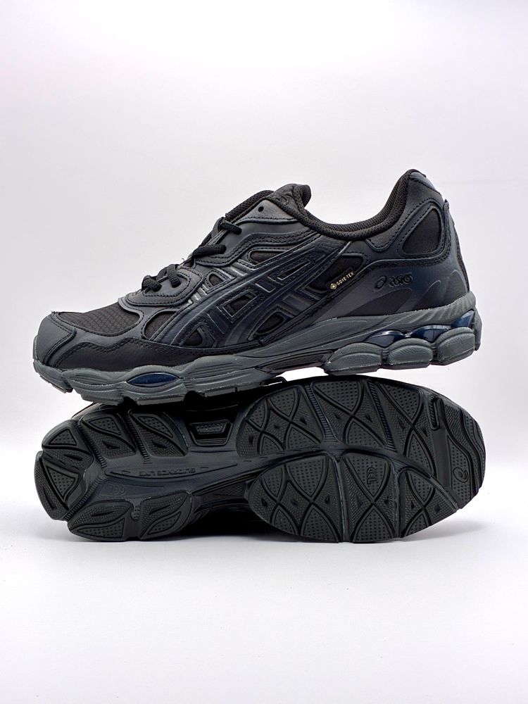 Чоловічі кросівки асікс термо asics gel nyc на зиму осінь гортекс
