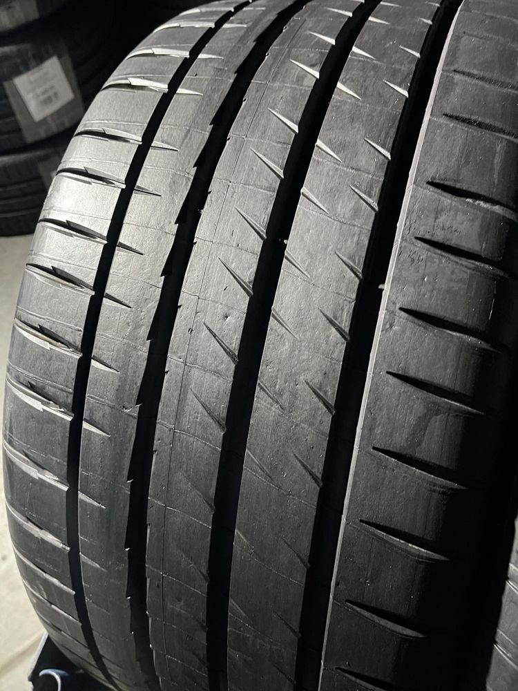 275/40/19+245/45/19 R19 Michelin Pilot Sport 4S 4шт нові