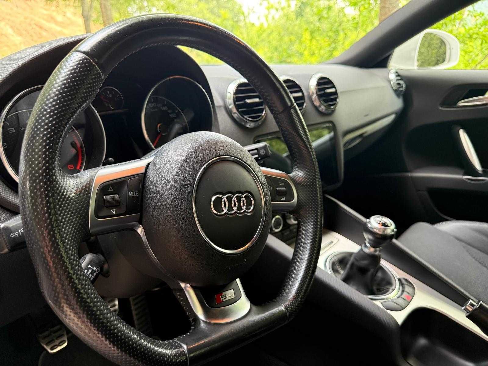 Audi TT 1.8TFSI S-Line