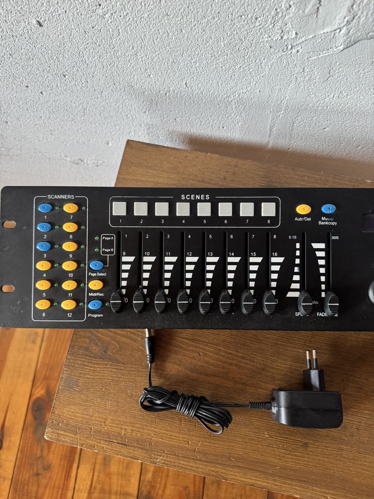 Dmx 192, пульт керування світлом