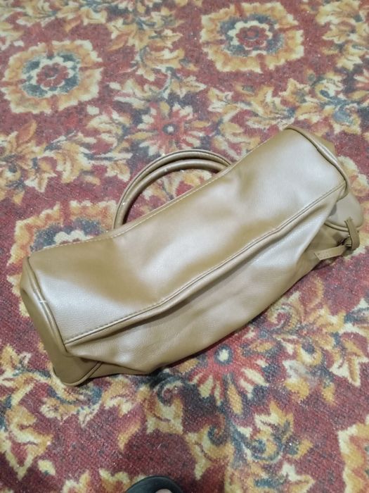 Сумка жіноча в ідеальному стані