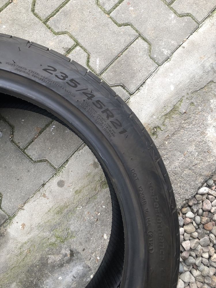 Hankook Ventus S1 evo 3 ev bieznik 6-7mm 235/45 r21 Rok 2021