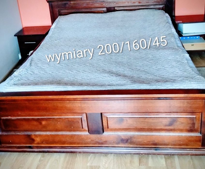 Zestaw mebli do sypialni z litego drewna dębowego