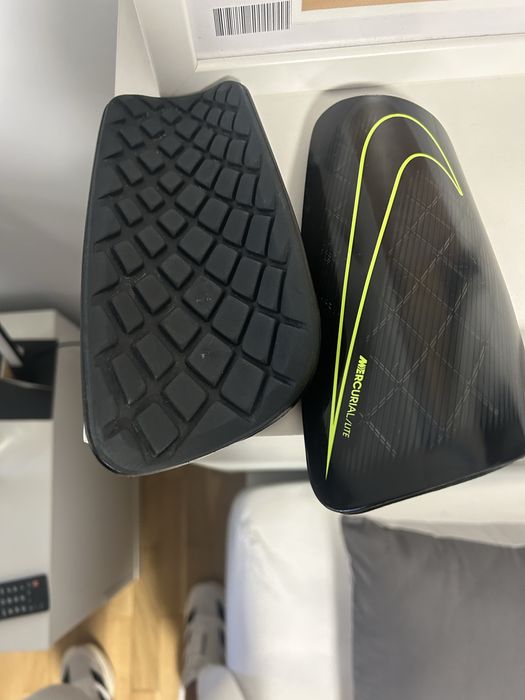 Caneleiras nike mais meias novas da sak