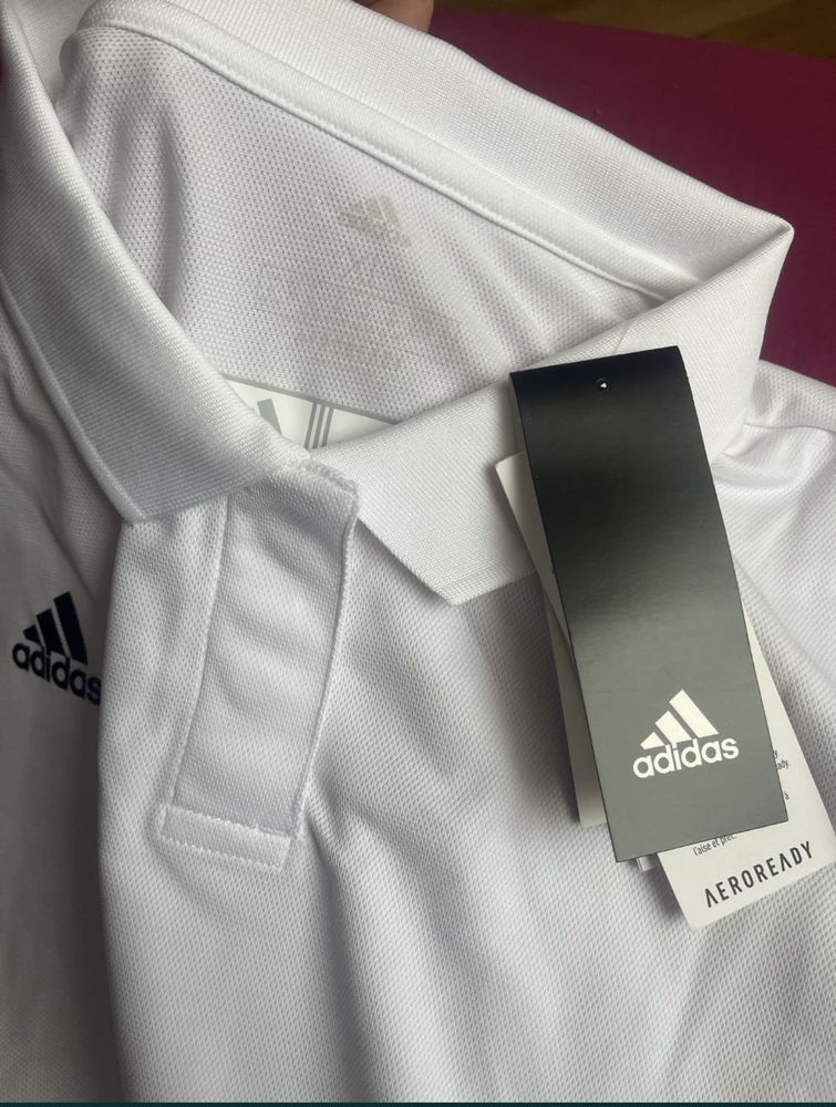 Футболка Adidas s,m,l,xl