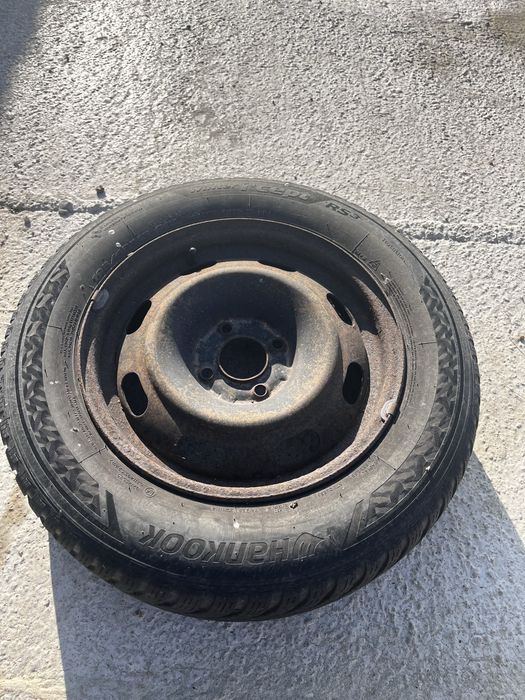 Zimowe opony Hankook z felgami stalowymi 195/65 R15 – Peugeot 307 SW
