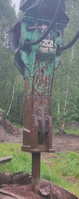 Młot hydrauliczny wyburzeniowy Montabert V1800 - 2018 rok