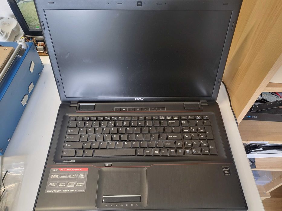 Laptop MSI MS-175A