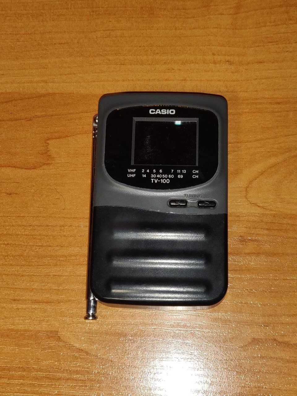 Casio TV-100 портативний кишеньковий телевізор, в ідеальному стані