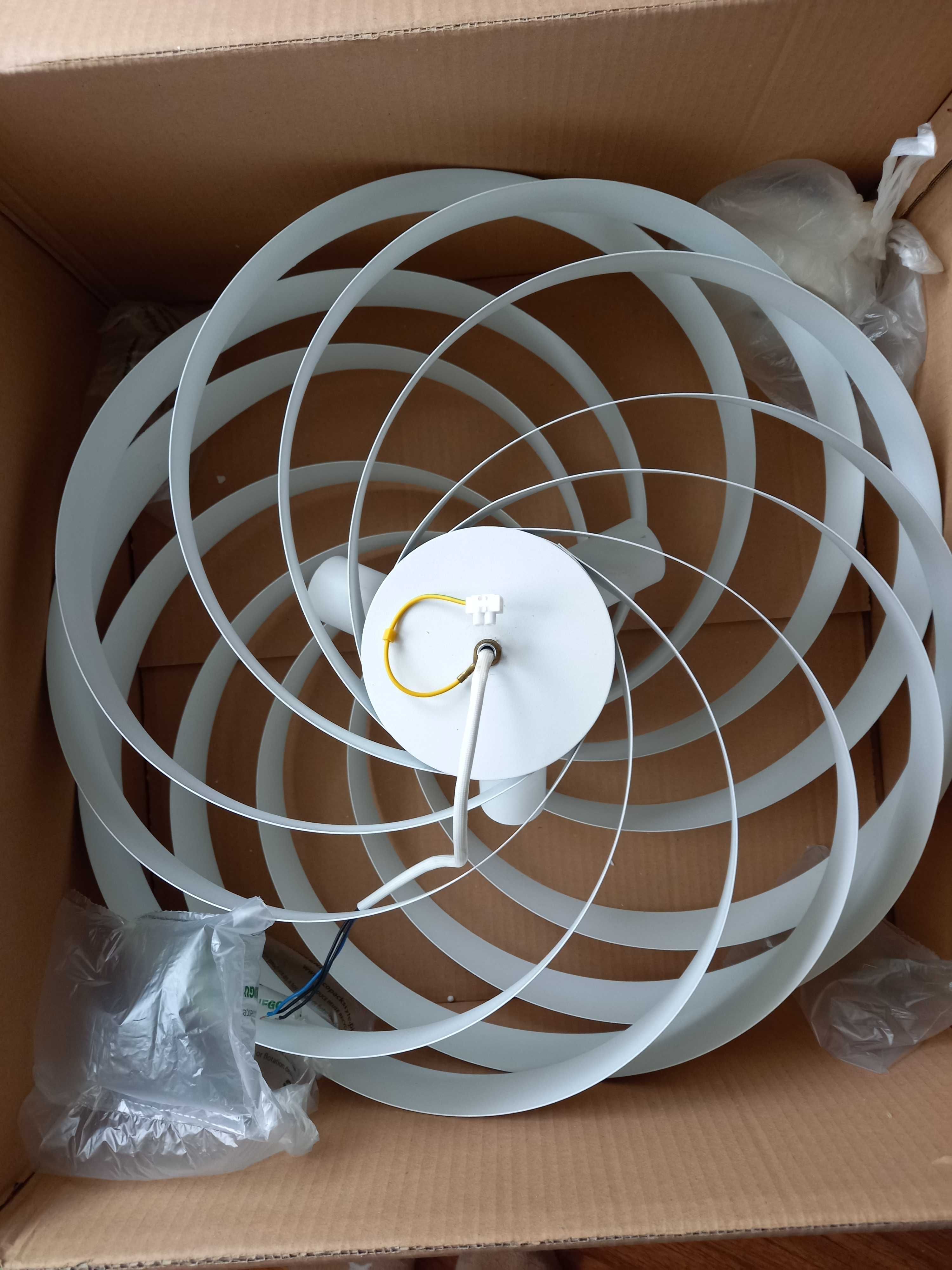 Lampa wiszaca biała Lampa wisząca VENTO biała