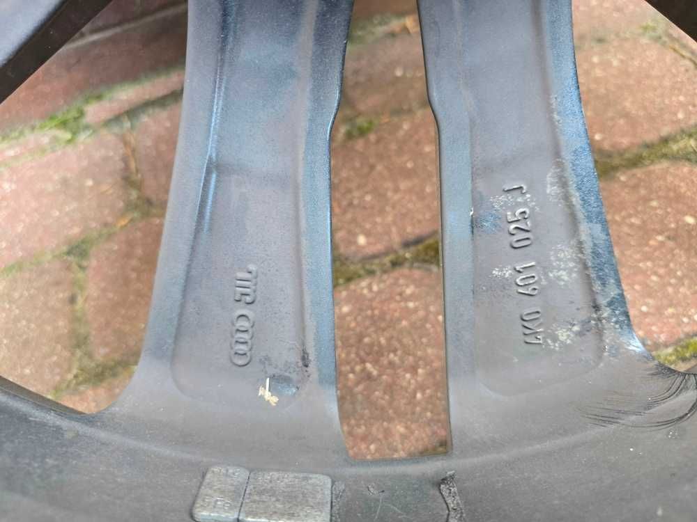 Felgi A6 C8 20 cali oponami