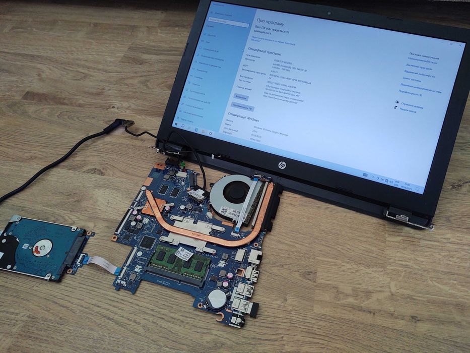 Ноутбук HP 15-bs091ur запчастини