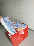 Nowe buty Martes dziewczynka