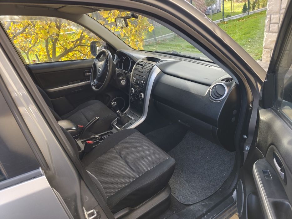 Suzuki grand Vitara 1.9ddis 4x4 reduktor z Włoch bez rdzy