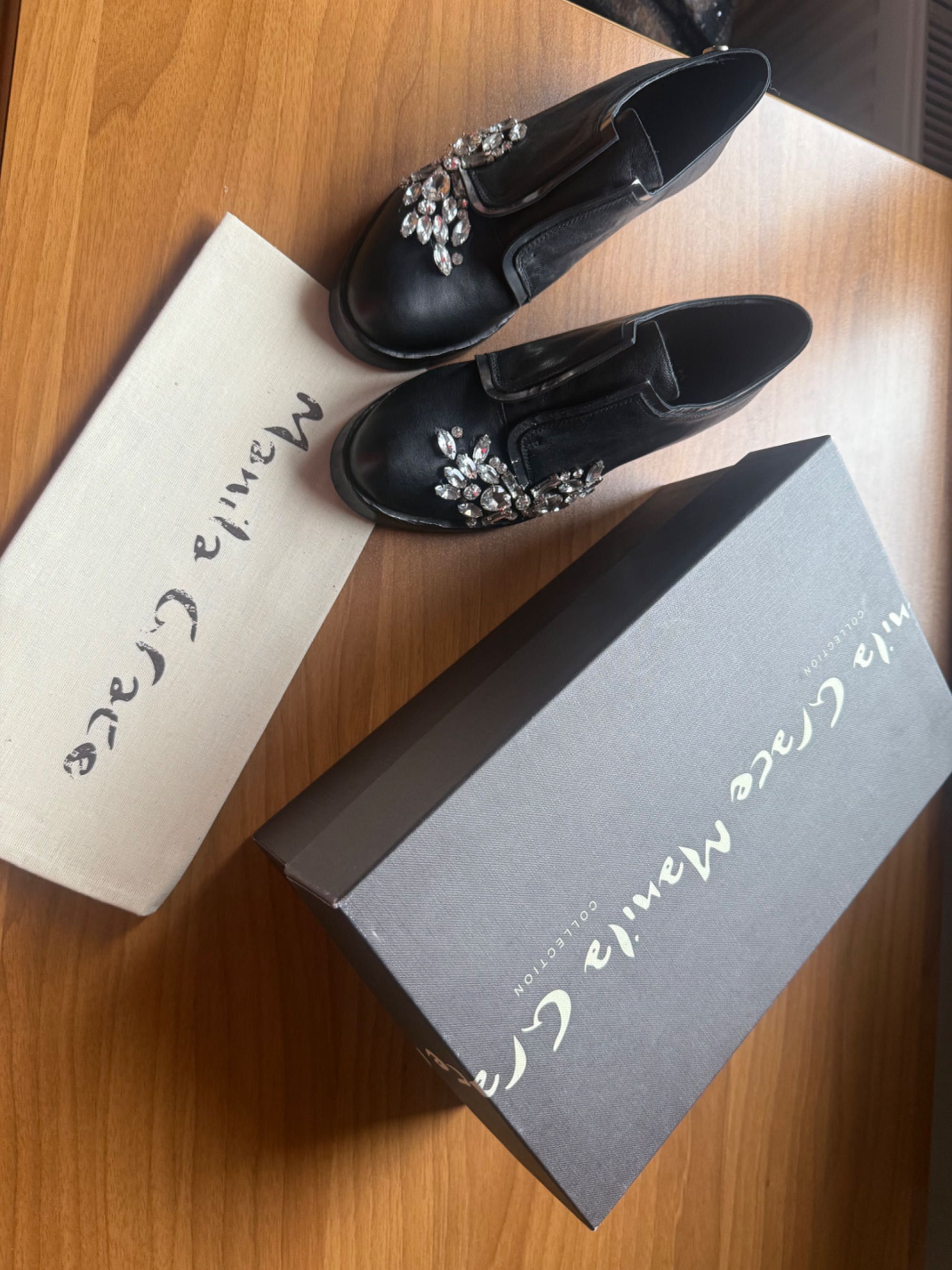 Czarne eleganckie buty Manila Grace