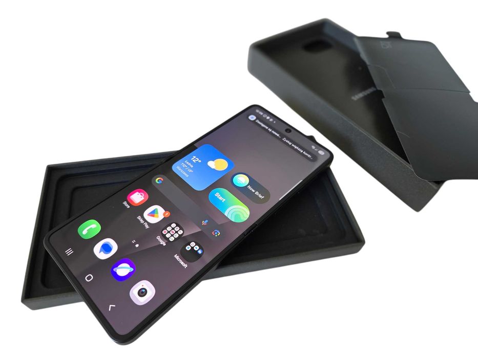 Smartfon Samsung Galaxy Z Flip7 12/512GB Czarny - BEZ BLOKAD
